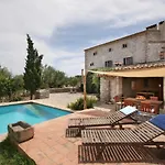Guillo Villa *
