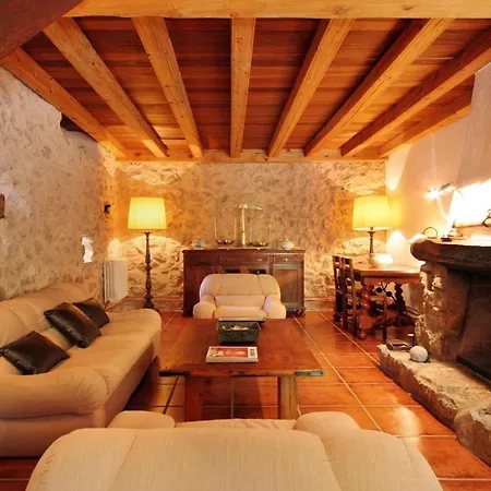 ヴィラ Guillo ポレンサ